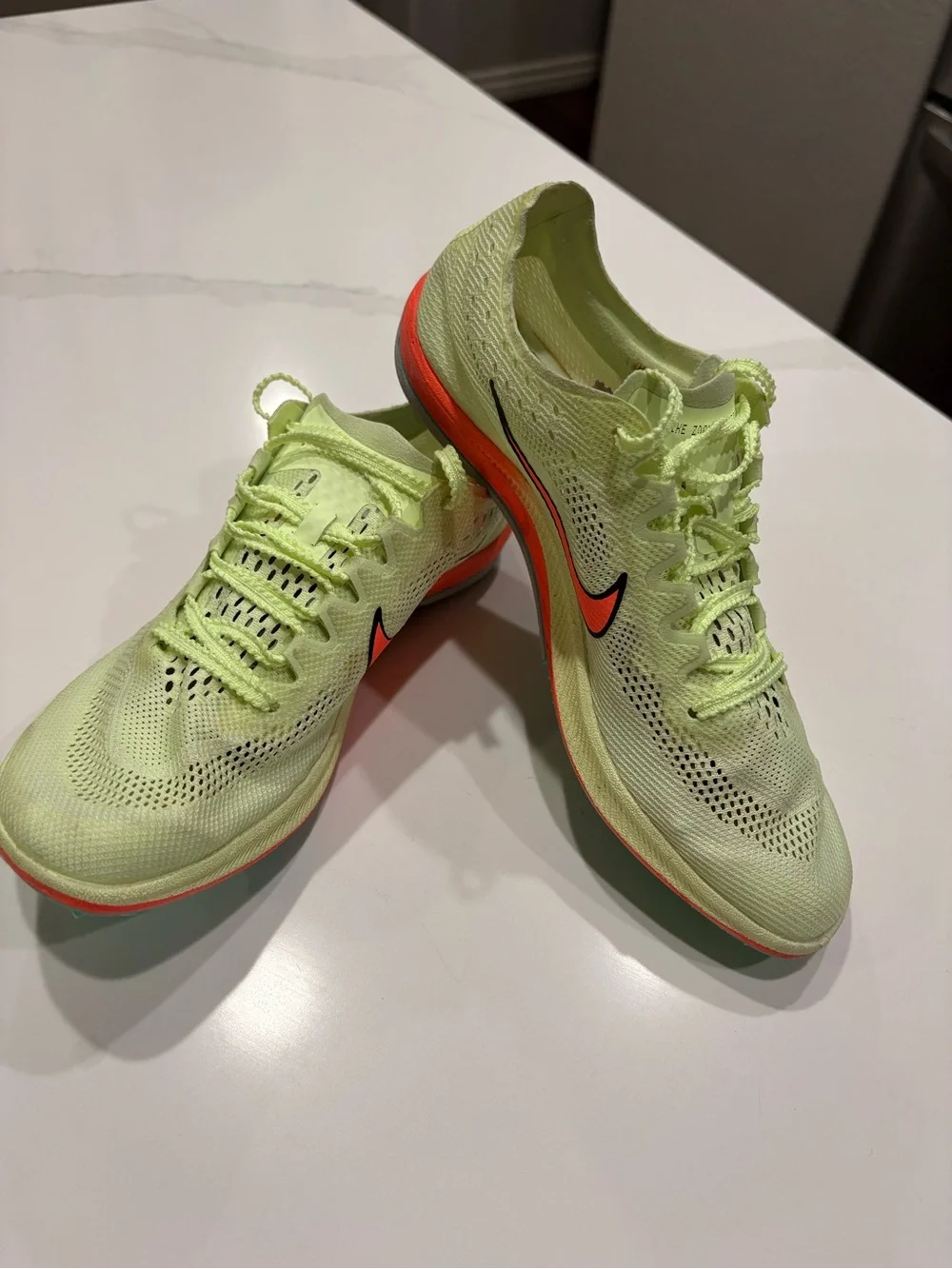 Nike Distance Track Spikes ZoomX Dragonfly Women's size 5.5. Men’s size 4